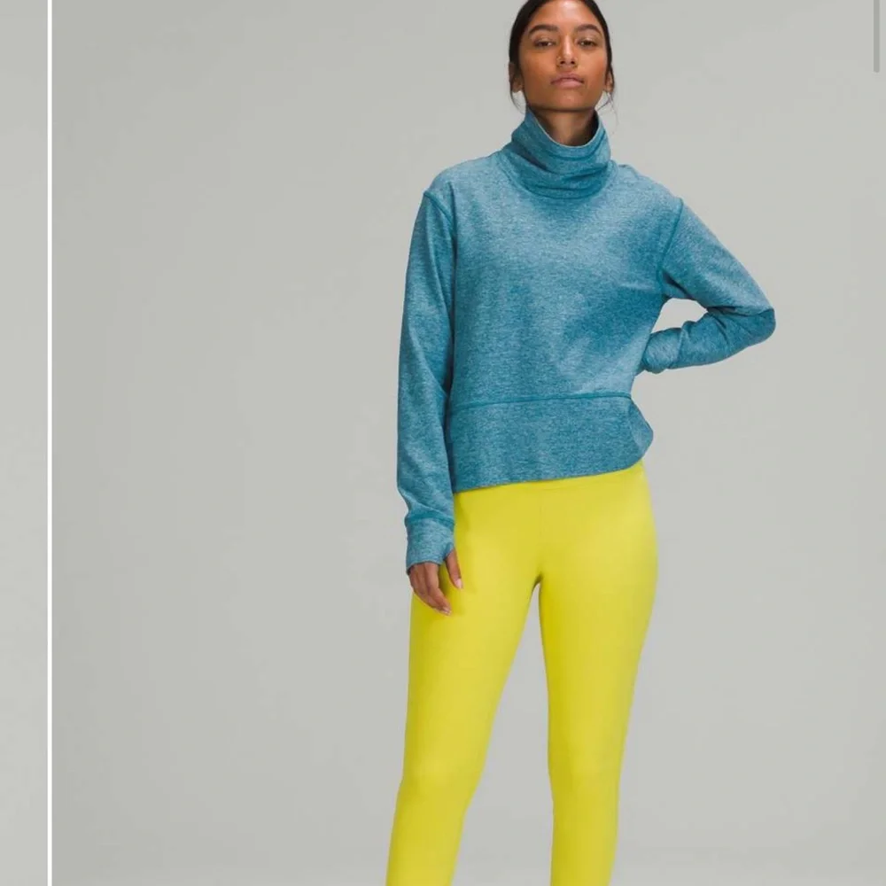 Lululemon Ready to Rulu Pullover
Heathered Capture Blue - Picture 2 of 8